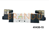 Tipo color plata 5/3 válvula de control neumática de aire de la manera 4V430-15 del alambre o del conector de ventaja