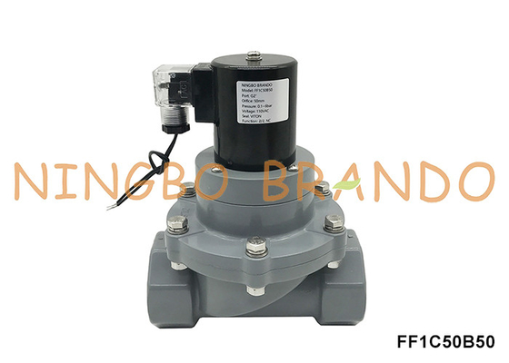 2' DN50 válvula de solenoide CPVC resistente a la corrosión para ácido químico 24V 220V