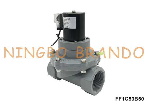 2' DN50 válvula de solenoide CPVC resistente a la corrosión para ácido químico 24V 220V