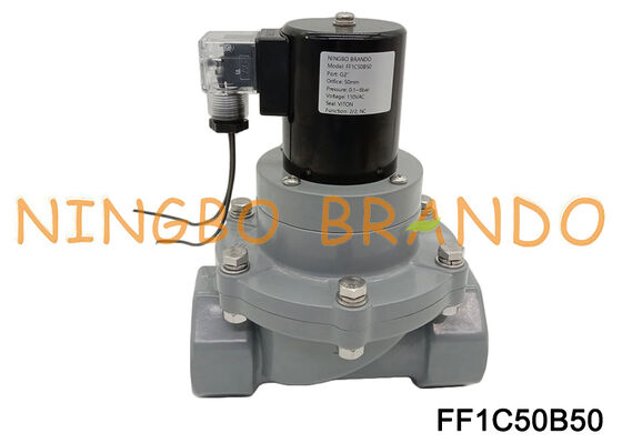 Válvula eléctrica ácida DN50 del solenoide CPVC del agua salada anticorrosión de 2" de la pulgada