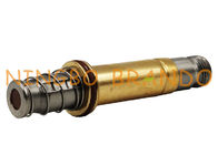 Armadura de cobre amarillo de la válvula electromagnética del tubo del sello del émbolo de Seat NBR del reborde