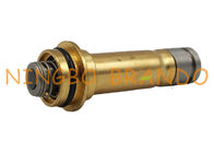 3/2 armadura de cobre amarillo de la válvula electromagnética de las partes de automóvil del tubo de la armadura del NC 9.9m m OD