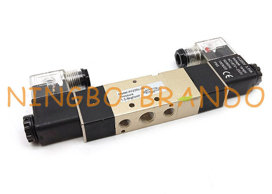 4V230C-08 1/4&quot; válvula electromagnética neumática de posición central de cierre de la manera doble de la bobina 5/3