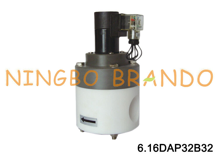 Válvula solenoide anticorrosión de PTFE de 1-1/4'' para productos químicos ácidos y alcalinos