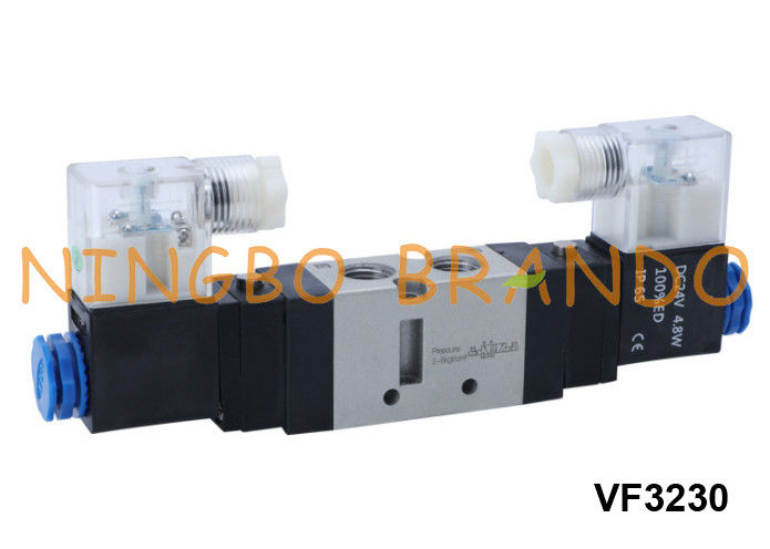 Tipo manera neumática de VF3230 SMC de la válvula electromagnética 5/2 del aire 24 voltios 220 voltios